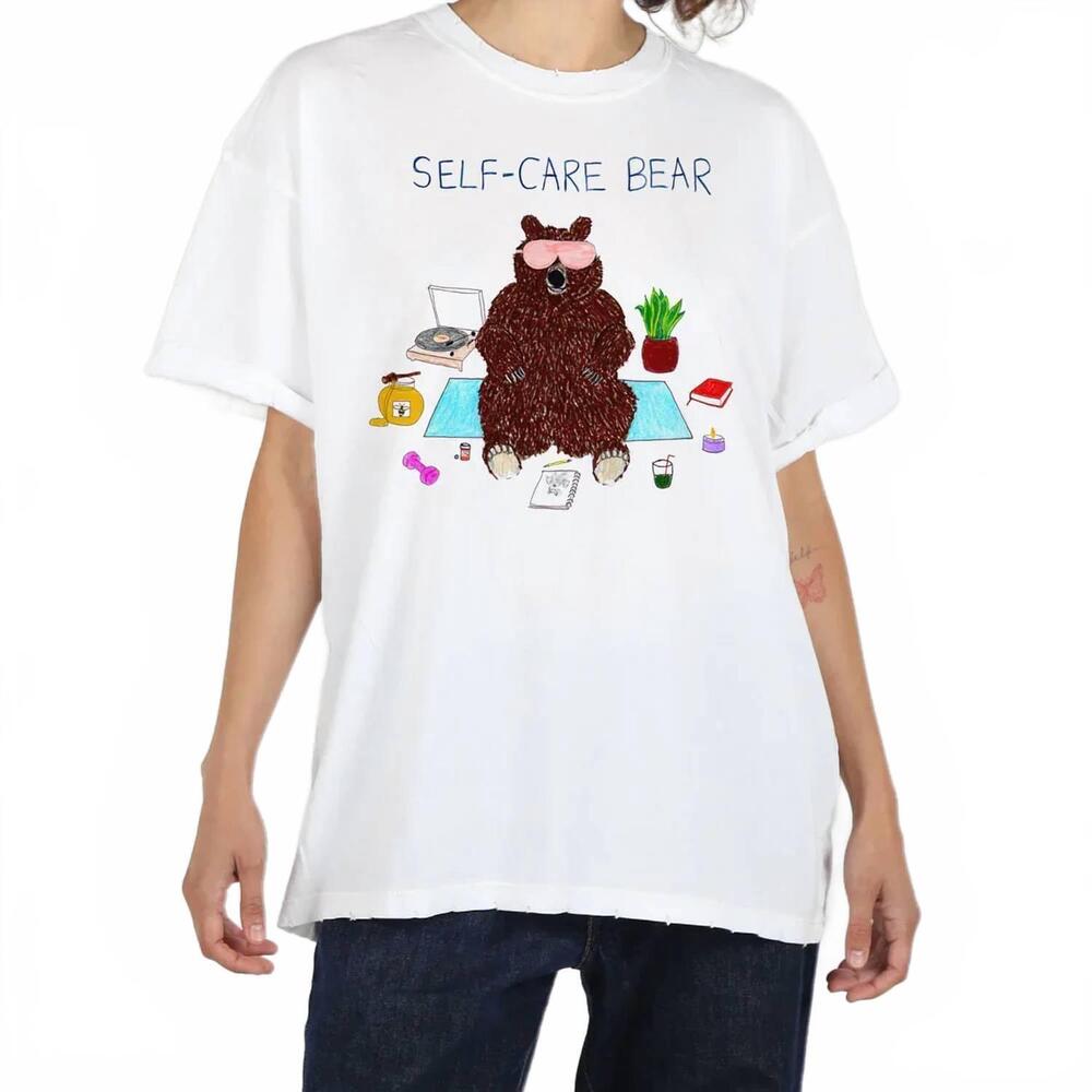 NEW UNFORTUNATE PORTRAIT self-care bear boyfriend tee in white